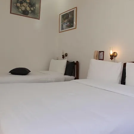 Les Gorges Du Loup Hotel